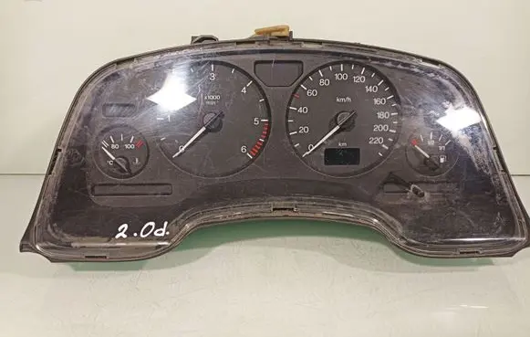 Speedometer (instrument cluster)