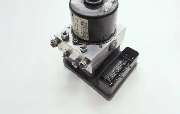Ford Fiesta ABS Pump 06210214684 3V512C405AE