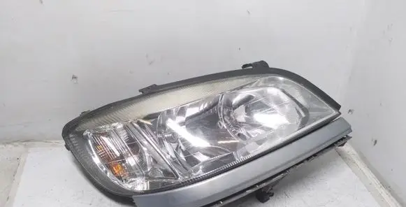 Opel Zafira A Headlight/headlamp 89100055