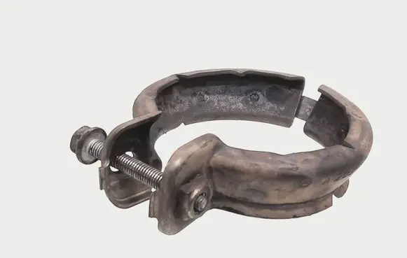 Mercedes-Benz C W204 Muffler pipe connector clamp A2034900441