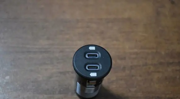 Porsche Macan (95B) 12 V Socket (front) 95B035252G