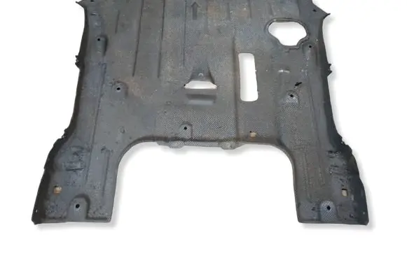 Chrysler Pacifica Engine splash shield/under tray 
