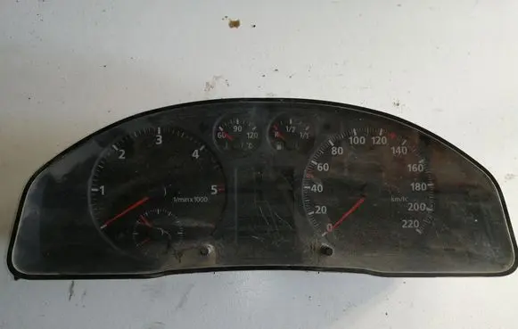 Audi A4 S4 B5 8D Speedometer (instrument cluster) 8D0919034