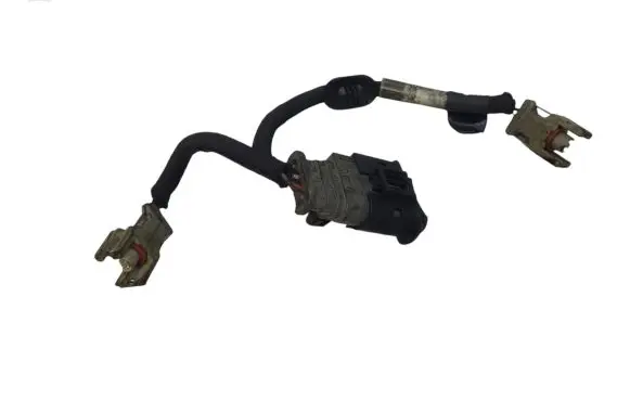 Ford Mondeo MK IV Fuel injector wires 
