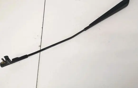 Skoda Octavia Mk2 (1Z) Front wiper blade arm 1z1955410