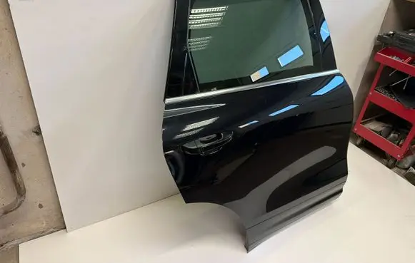 Porsche Cayenne (92A) Rear door 
