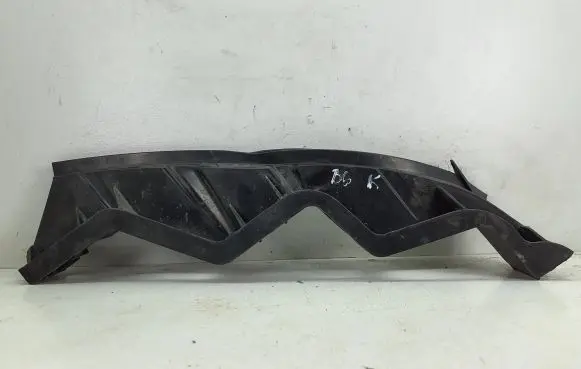 Volkswagen PASSAT B6 Front bumper mounting bracket 3C0807889