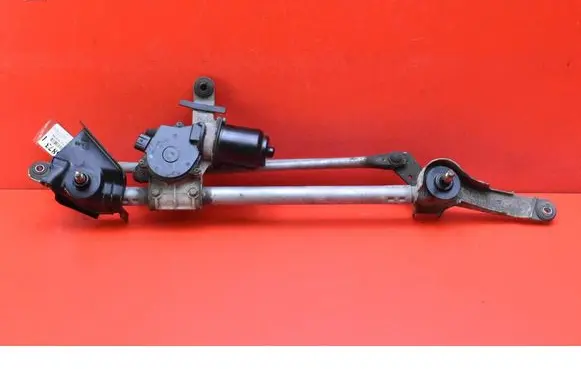 Front wiper linkage and motor