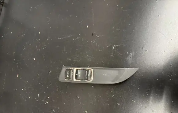 BMW 4 F32 F33 Other switches/knobs/shifts 9252911