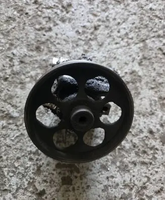 Opel Vivaro Power steering pump