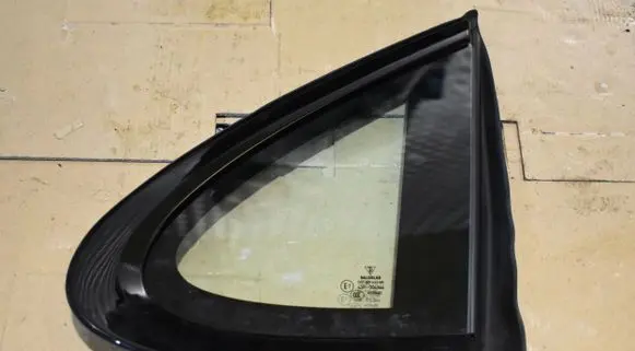 Porsche Panamera (971) Rear windscreen/windshield window 