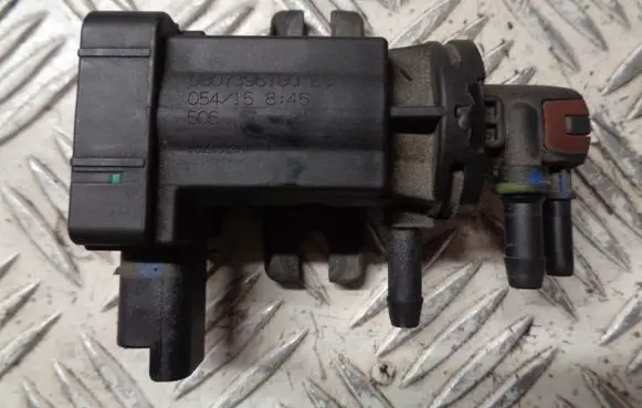 Citroen C4 Cactus Turbo solenoid valve 9807396180