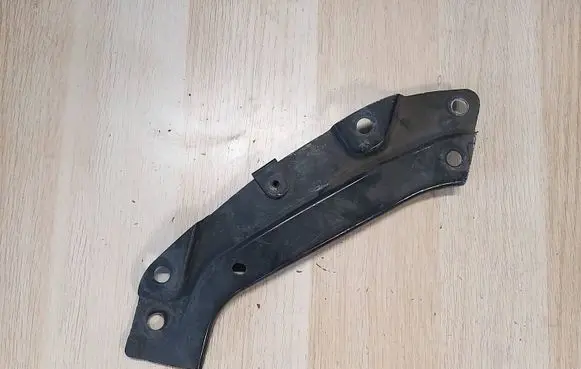 Volkswagen Polo V 6R Headlight/headlamp mounting bracket 6R0805931A