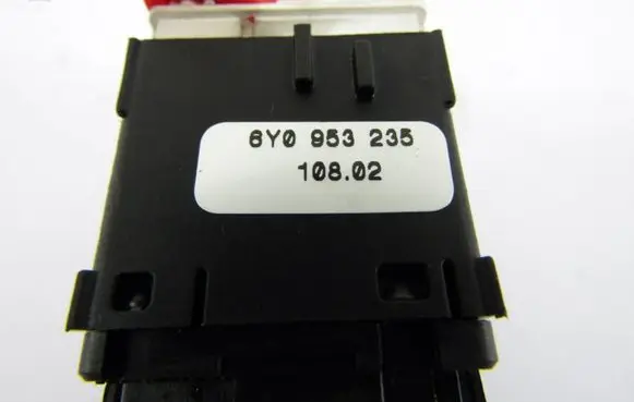 Skoda Fabia Mk1 (6Y) Hazard light switch 6Y0953235