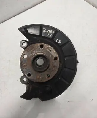 Volkswagen Touran I Front wheel hub 