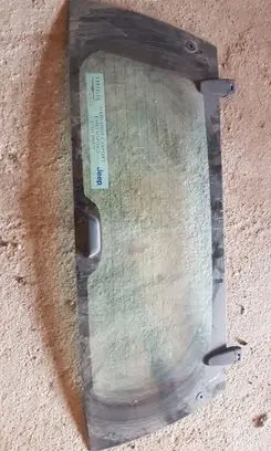 Jeep Cherokee Opening tailgate glass 