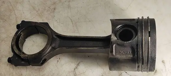 Fiat Ducato Piston with connecting rod H268A