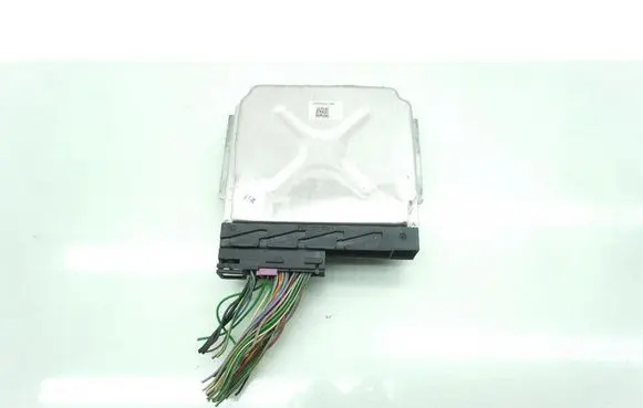 Volvo V70 Engine control unit/module ECU 30684877A