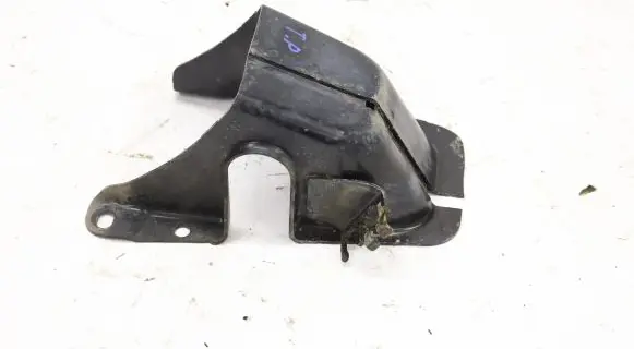 Volkswagen Caddy Bumper support mounting bracket corner 5R3825852A