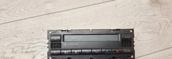 Volkswagen PASSAT B5.5 Climate control unit 3b1907044h