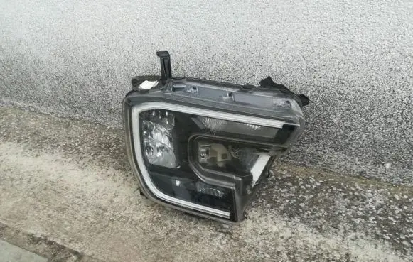 Ford Escort Headlight/headlamp N1WB-13E014-EB