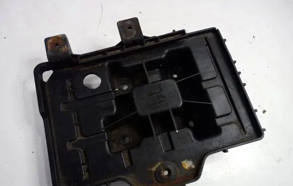 KIA Optima Battery box tray 37150-2T100