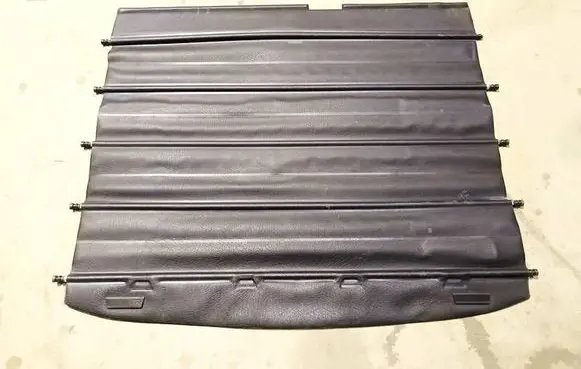 Volkswagen Golf III Parcel shelf 