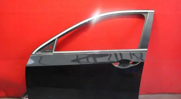 Honda Accord Front door