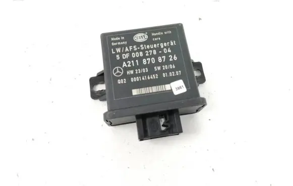 Mercedes-Benz CLS C219 Light module LCM A2118708726