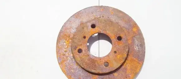 Mitsubishi Carisma Front brake disc ventiliuojamas