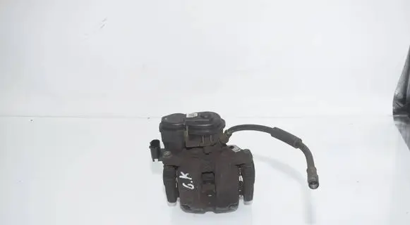 BMW 5 F10 F11 Rear brake caliper 6793047 34216793047