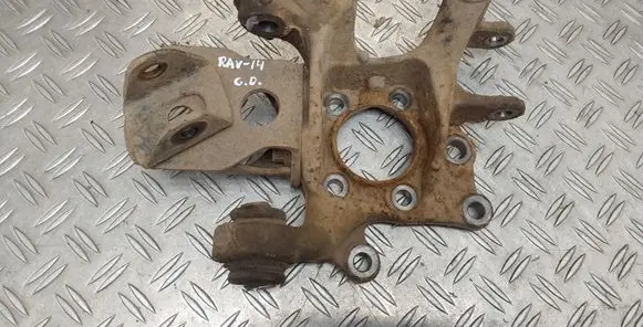 Toyota RAV 4 (XA40) Rear wheel hub