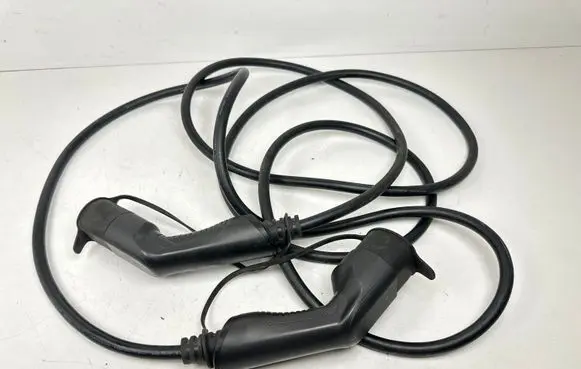 Nissan Leaf II (ZE1) Electric car charging cable EC621962