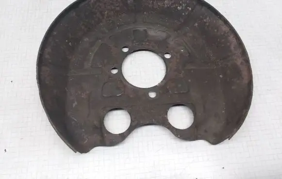 Opel Zafira A Rear brake disc plate dust cover