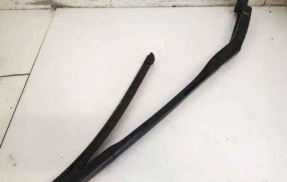 Honda Civic Front wiper blade arm