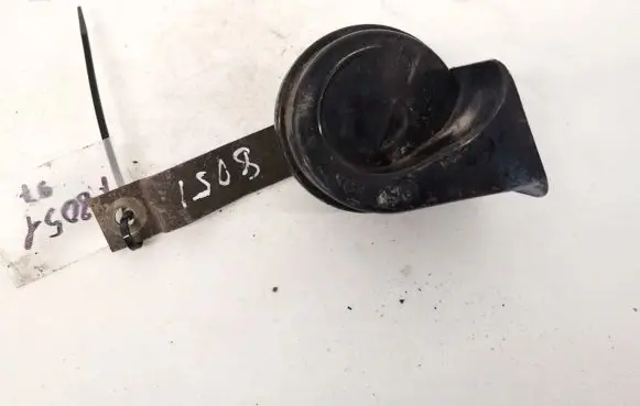 Nissan Primera Horn signal e9011157