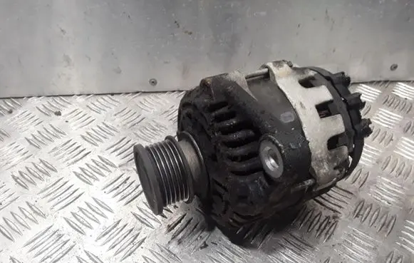 Opel Insignia A Generator/alternator 13502583