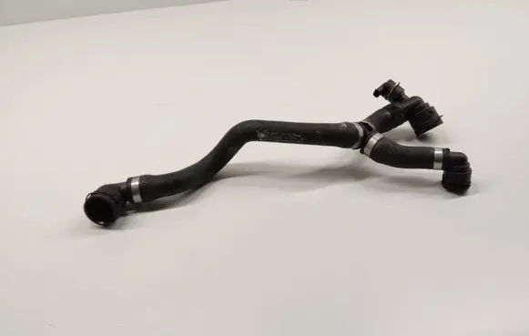 Mercedes-Benz C W206 Engine coolant pipe/hose A2065017200