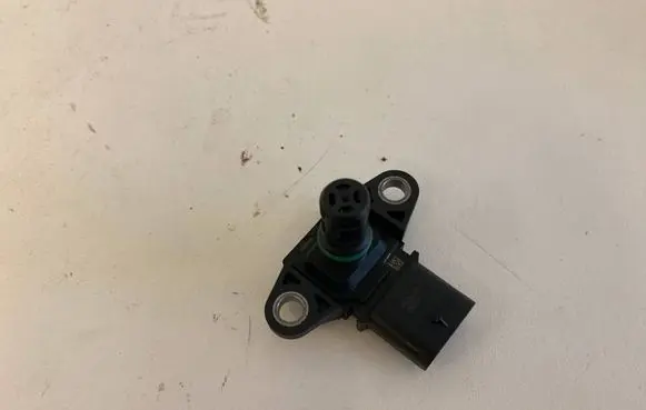 BMW 4 F32 F33 Air pressure sensor 8644432