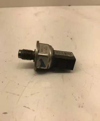 Fuel pressure sensor
