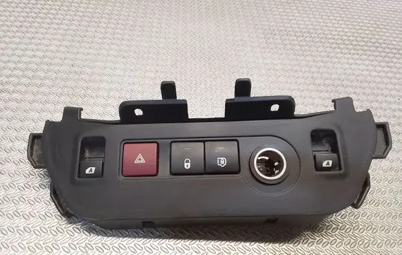 Citroen Berlingo Other switches/knobs/shifts 9673821977