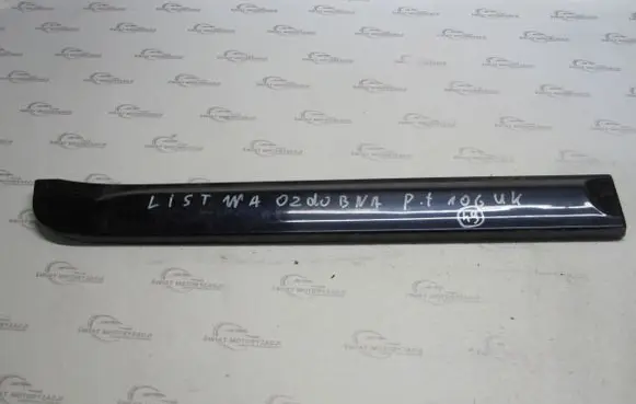 Hyundai Santa Fe Trim molding 2B000