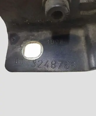 Opel Insignia A Engine bonnet/hood hinges 13248782 13248766