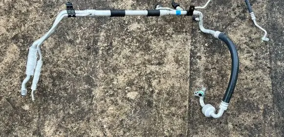 Air conditioning (A/C) pipe/hose