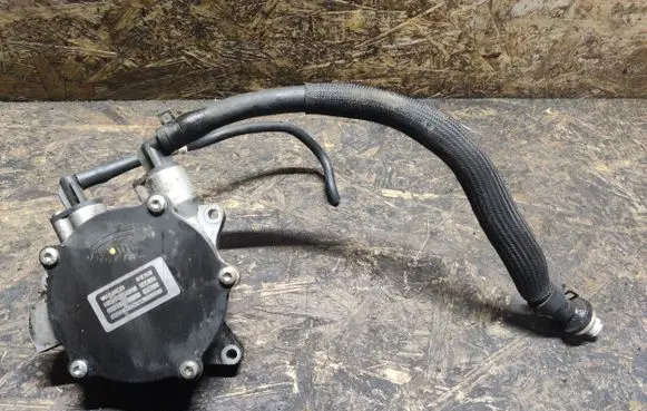 Opel Antara Vacuum pump 9140300110