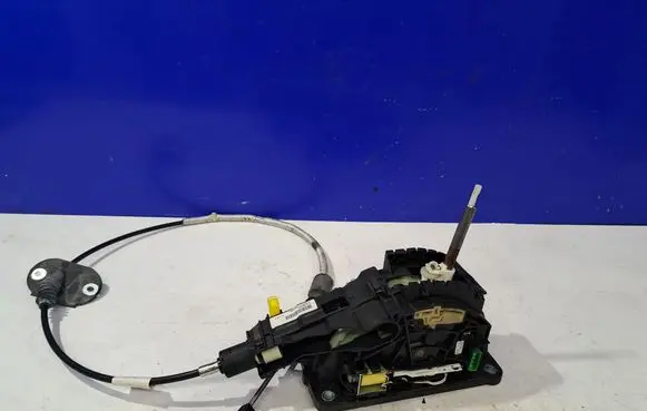 Volvo V60 Gear shifter/selector 31367921
