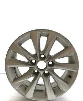 R16 alloy rim