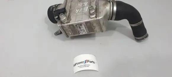 BMW 5 F10 F11 Intercooler radiator 7575405