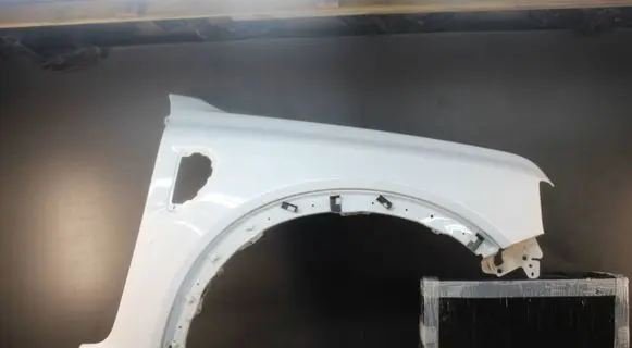 Ford Ranger IV Fender mounting bracket