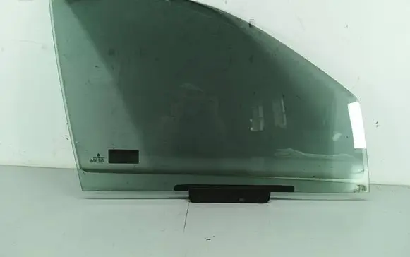 Jeep Grand Cherokee (WJ) Front door window glass four-door DOT24AS2M25 43R00049